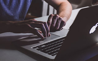 股票配资学习网:配资指数网官网-外交部：中国对俄罗斯持普通护照人员试行免签政策